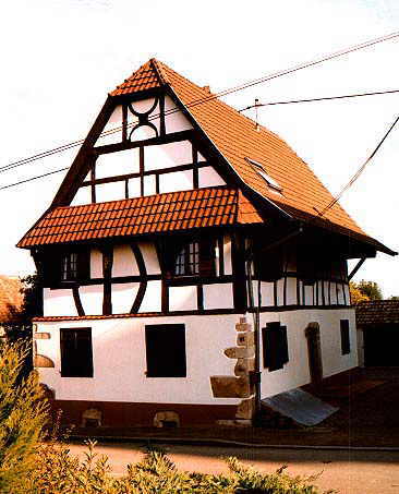 Geispitzen - Maison dans la rue Principale (Photo B. Lambert) 