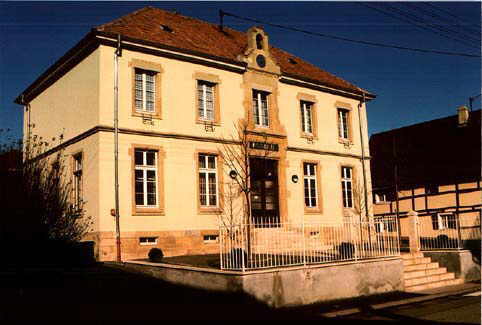 Stetten - La Mairie (C) B. Lambert 1998